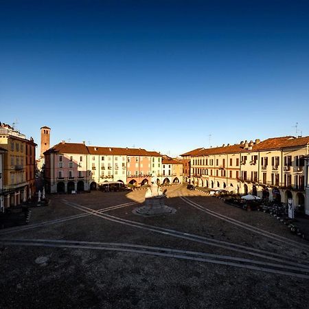 Appartamento Le Risaie Vercelli Exterior photo